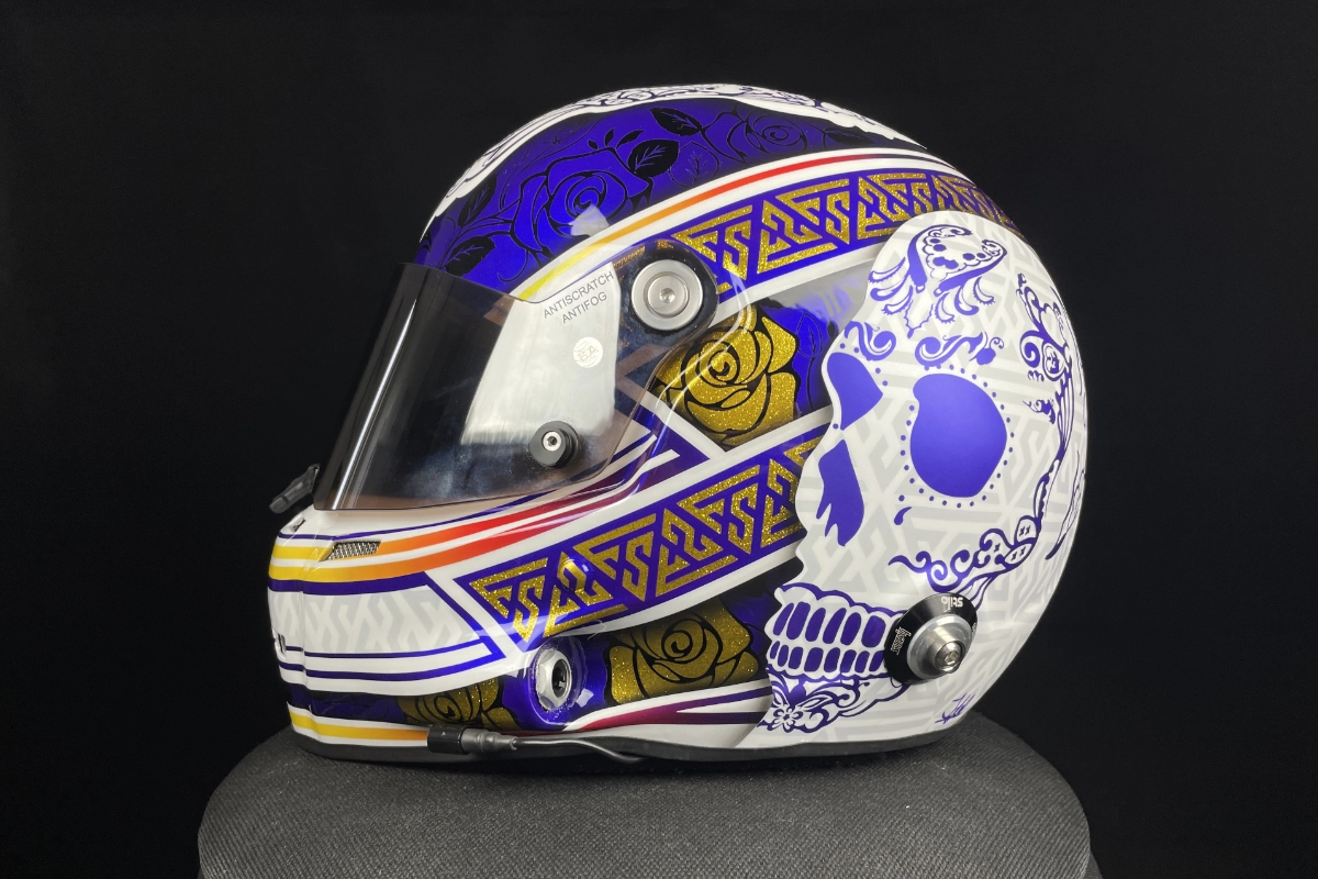 Masterpiece helm